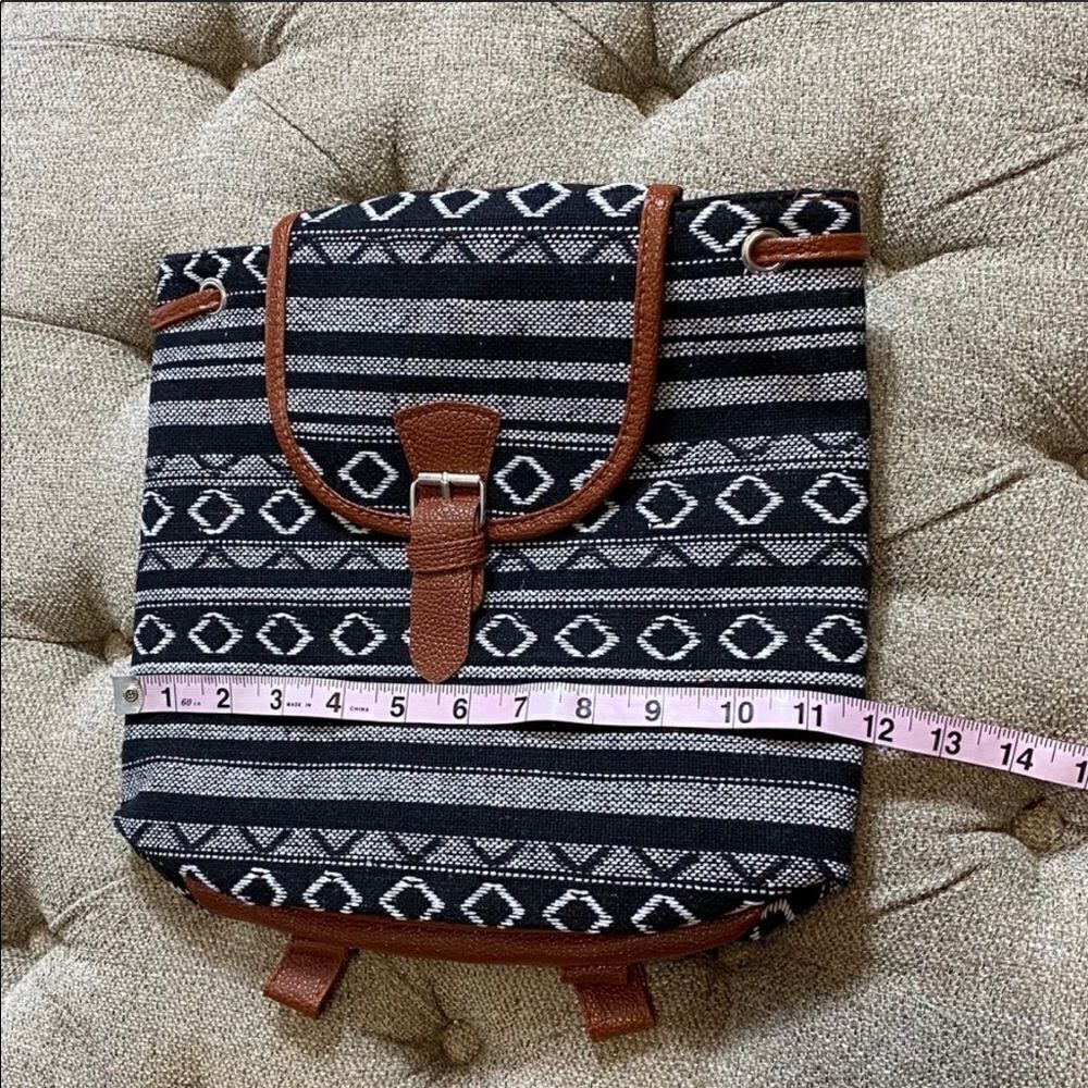Tribal Backpack‎ - Picture 12 of 13